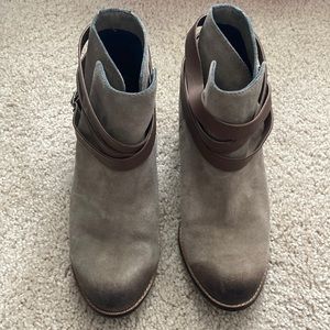 Dolce Vita Java bootie